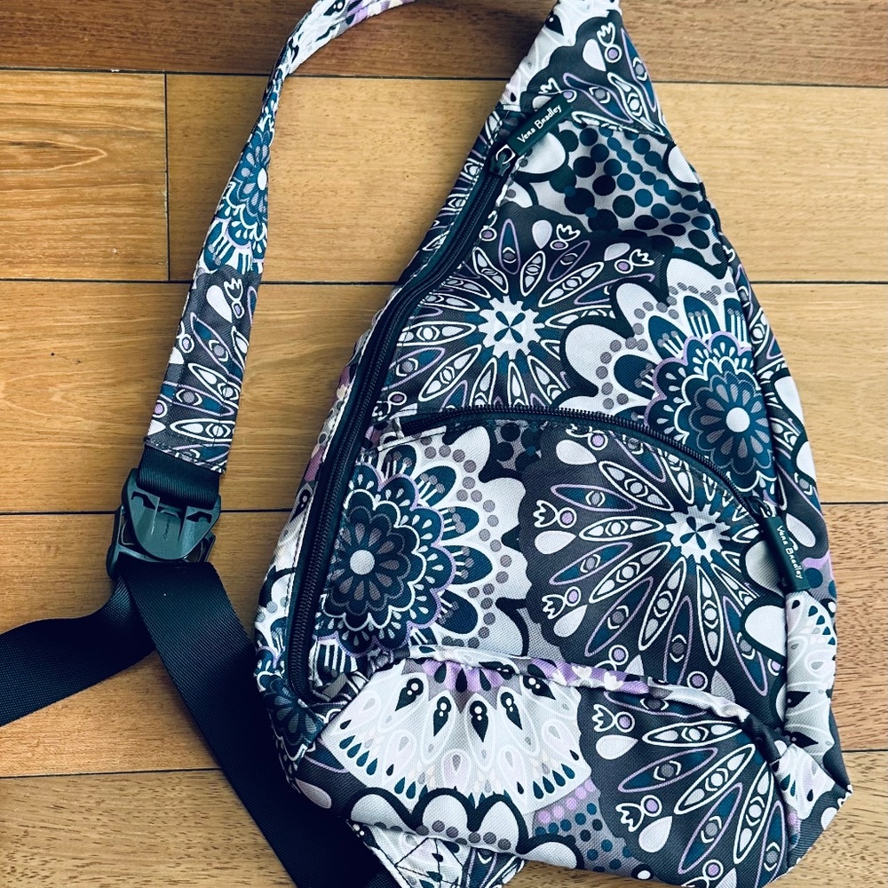 VERA BRADLEY Fabric Sling Back Pack